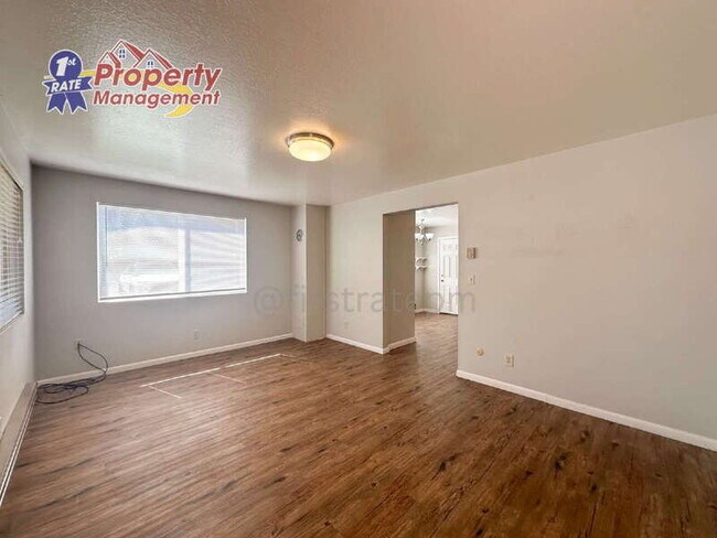 Foto del edificio - 624 NW 1st St