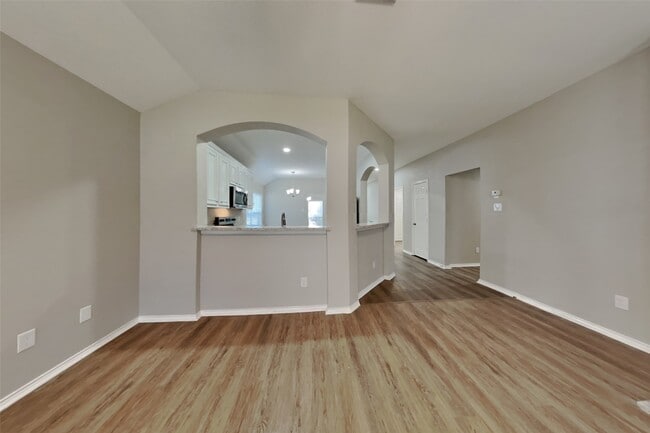 Foto del edificio - 20610 Tulip Blossom Ct