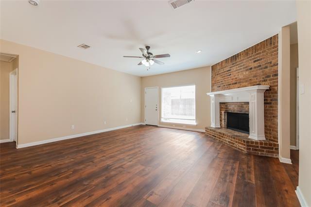 Foto del edificio - 9306 Chimneywood Dr