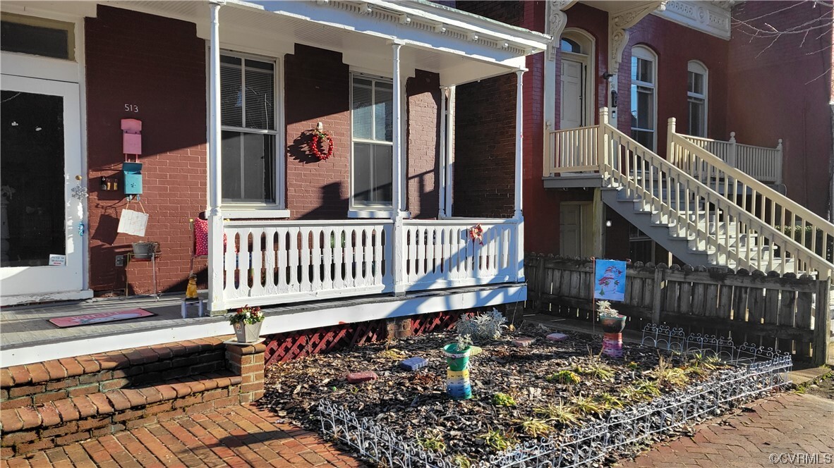 Primary Photo - 513 N 1st St