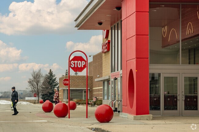 Target is conveniently located off of Orchard Gateway Boulevard in North Aurora.