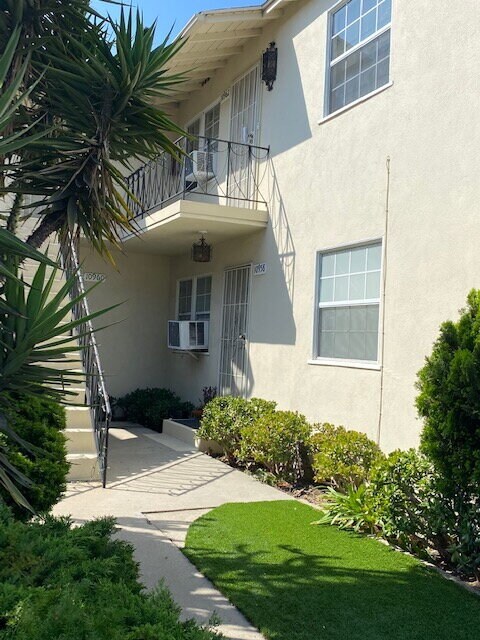 Foto del edificio - "Charming 2-Bed in Prime Culver City Location"