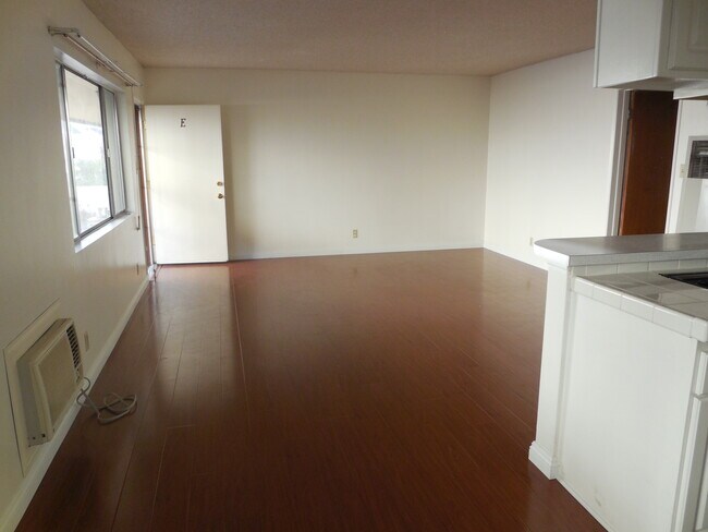 Foto del edificio - 415 N 3rd St