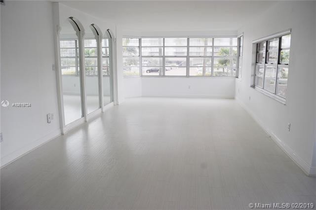 Foto del edificio - 1950 S Ocean Dr