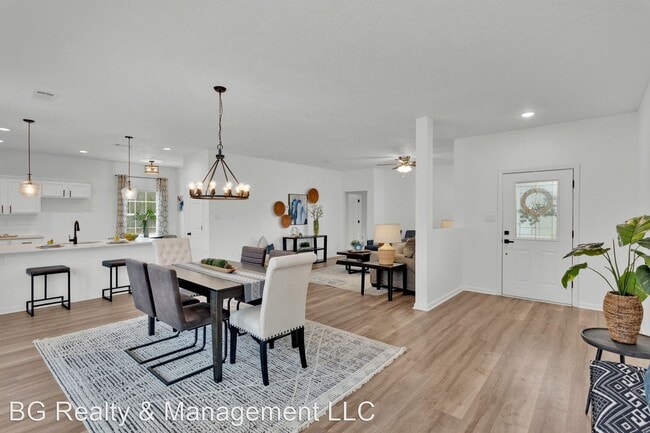 Foto del edificio - 4 br, 2 bath House - 1030 White Cap Road