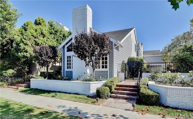 Building Photo - 600 Carnation Ave