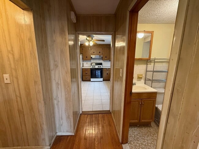 Foto del edificio - 87 Bartlett St