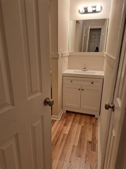 Foto del edificio - 872 Deerwood Ln