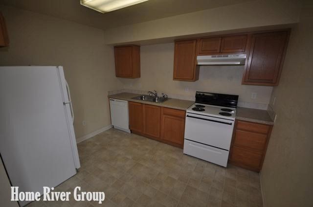 Foto del edificio - 4918 Sir James Ave