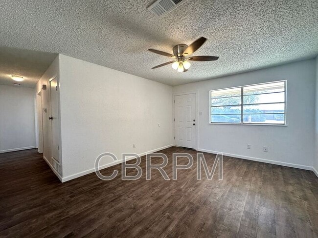 Building Photo - 4506 Itasca St