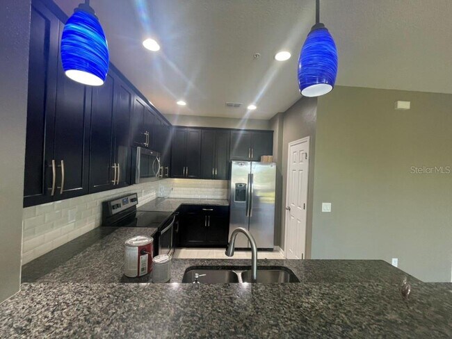 Foto del edificio - 15221 Sunrise Grove Ct