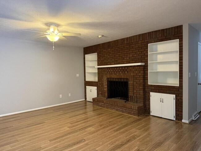 Foto del edificio - 1762 Pine Cove