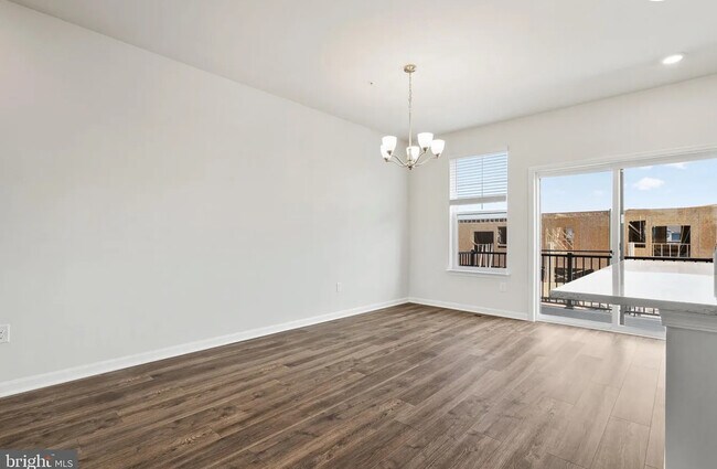 Foto del edificio - 262 Ensemble Way