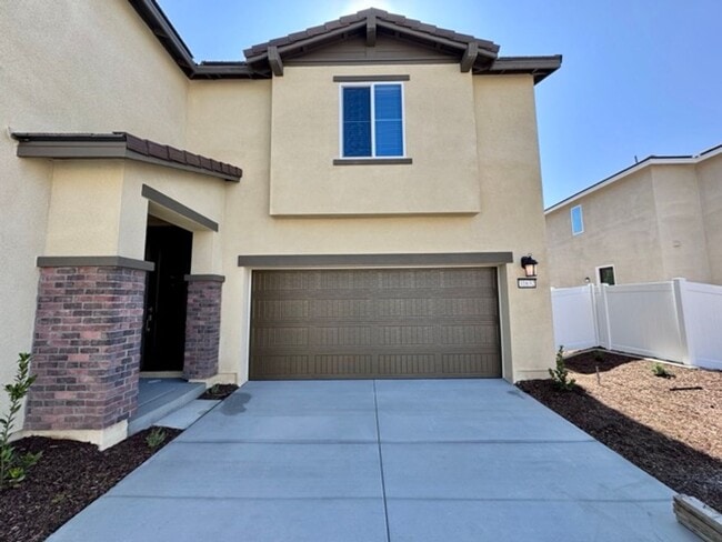 Building Photo - Brand new 4 bedroom Winchester home with a...