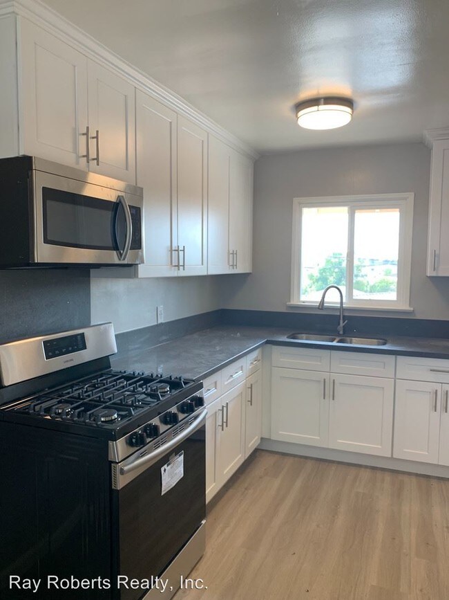 Foto del edificio - 5536-5542 Via Corona St