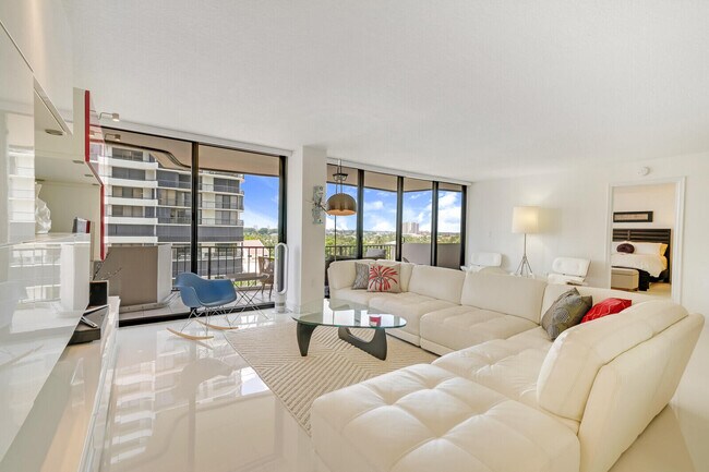 Building Photo - 4200 N Ocean Dr