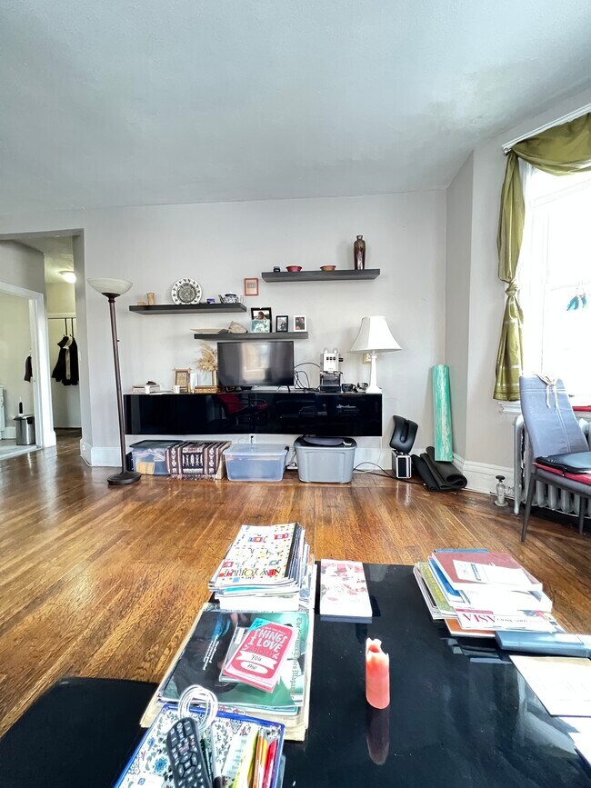 Foto del edificio - 1086 Commonwealth Ave