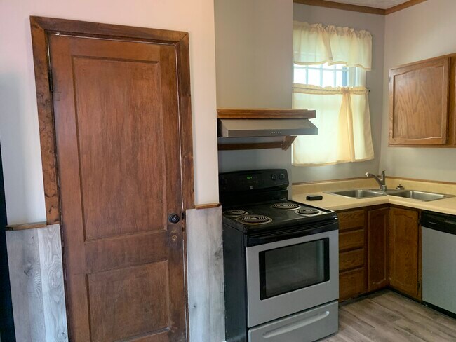 Foto del edificio - 2327 Ravine St