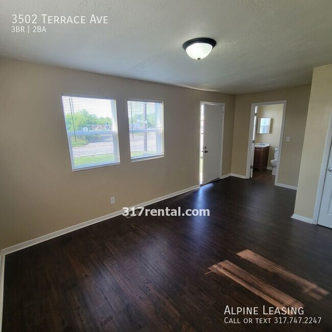 Building Photo - New Rehab Great location! Attached garage/...