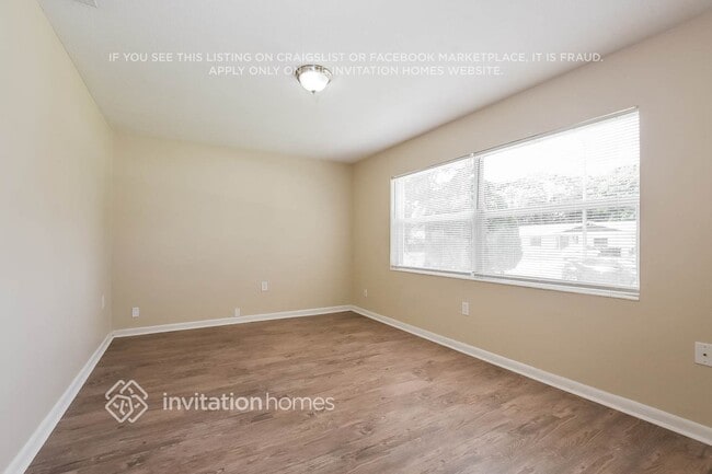 Building Photo - 5919 Tavendale Dr