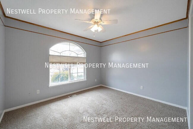 Foto del edificio - 4658 W Hayden Peak Dr