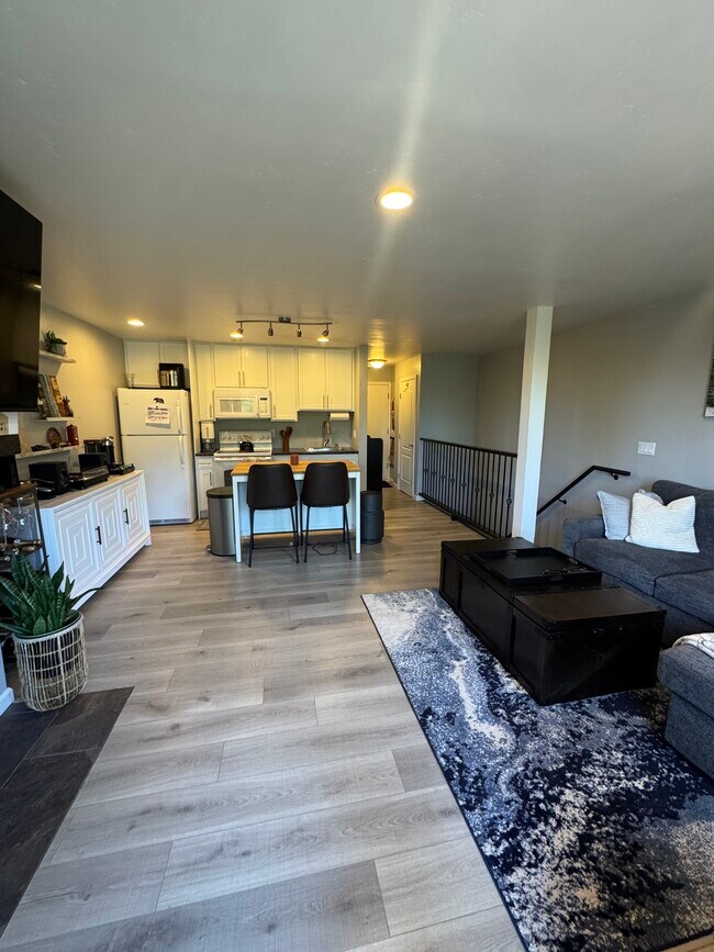 Foto del edificio - 115 Tramway Dr