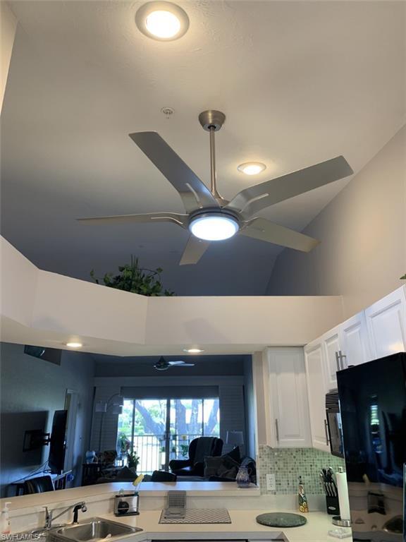 Building Photo - 9860 Costa Mesa Ln