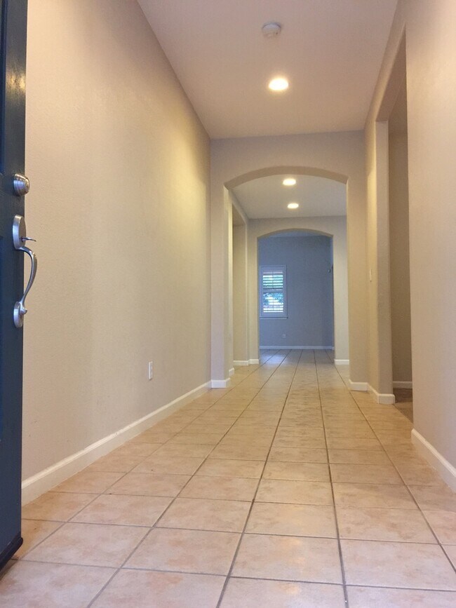 Building Photo - 10316 Stathos Drive