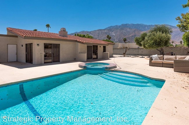 Building Photo - 3 br, 2 bath House - 1390 E. Rosarito Way