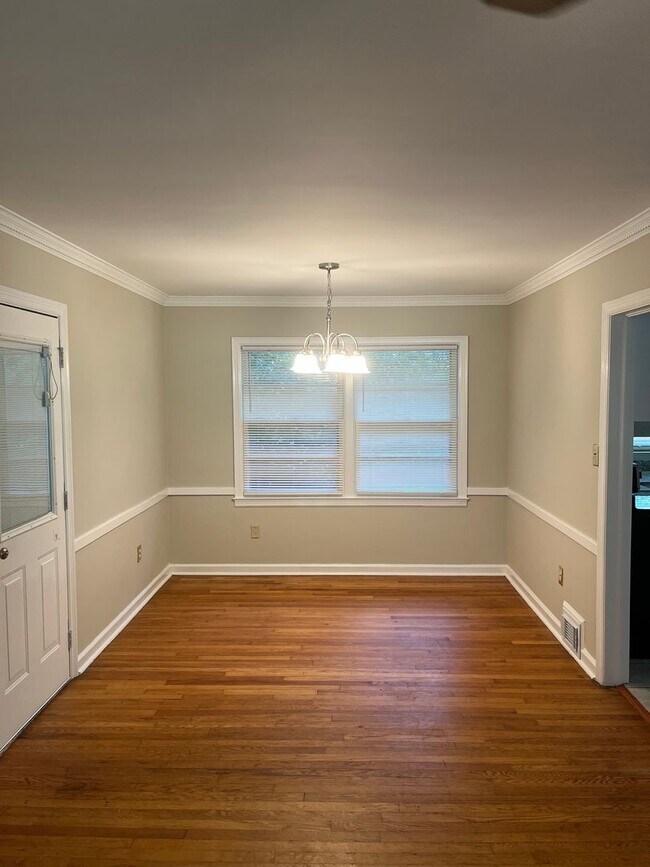 Foto del edificio - 3 Bedroom Gem on Hardin Dr. off South UGA Campus!