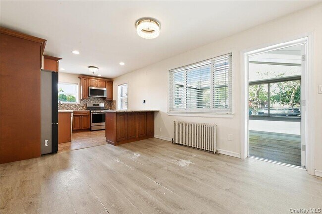 Foto del edificio - 260-70 73rd Ave