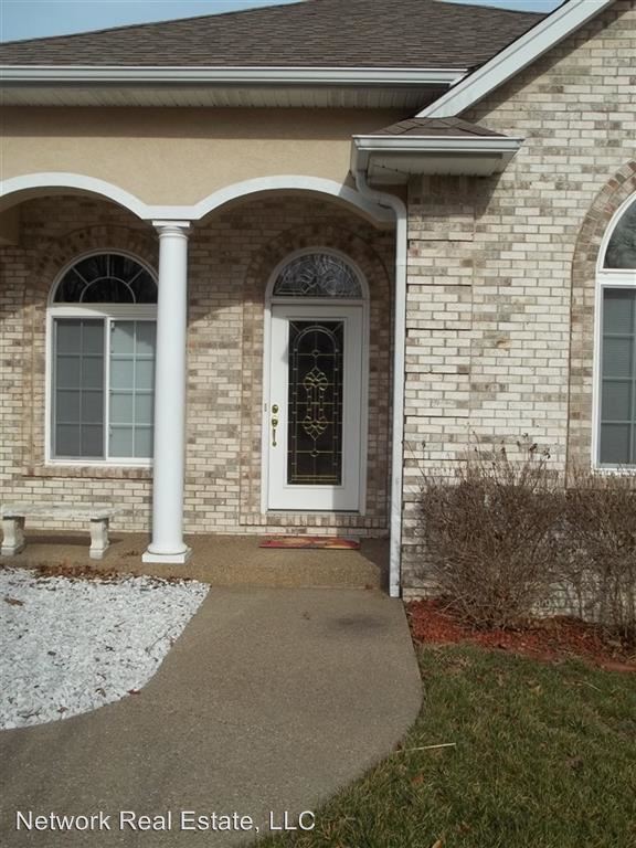 Building Photo - 106 Anniston Way