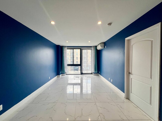 Building Photo - 4516 83rd St