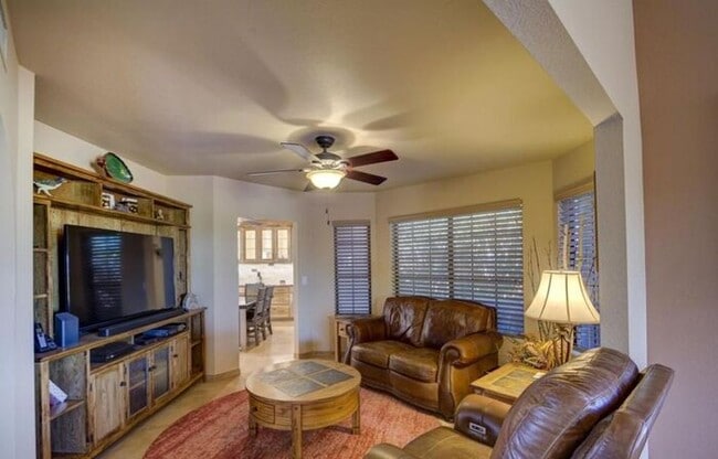 Building Photo - 4380 N Camino De Carrillo
