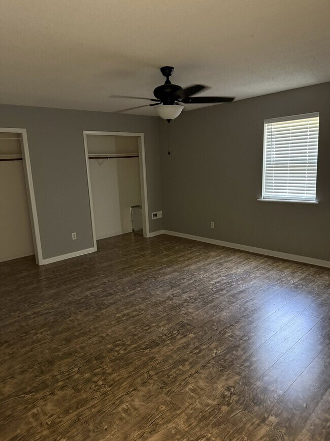 Dormitorio 1 - 132 Circle Dr