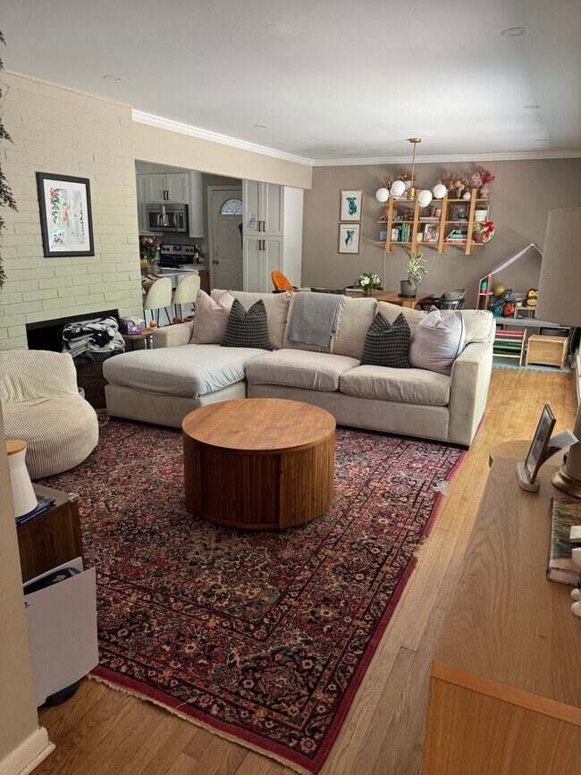 Foto del edificio - 2332 Tanglewood Cir NE