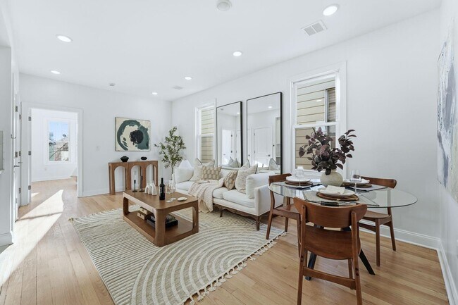 Foto del edificio - 23 Randolph Ave