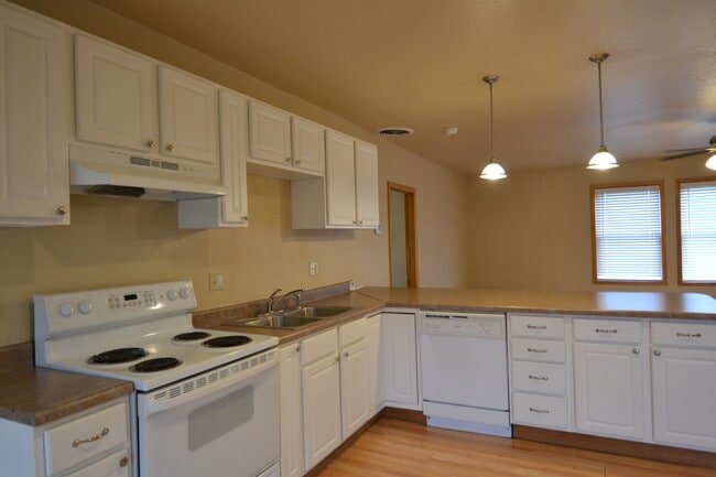 Foto del edificio - 1203 S Osteopathy Ave