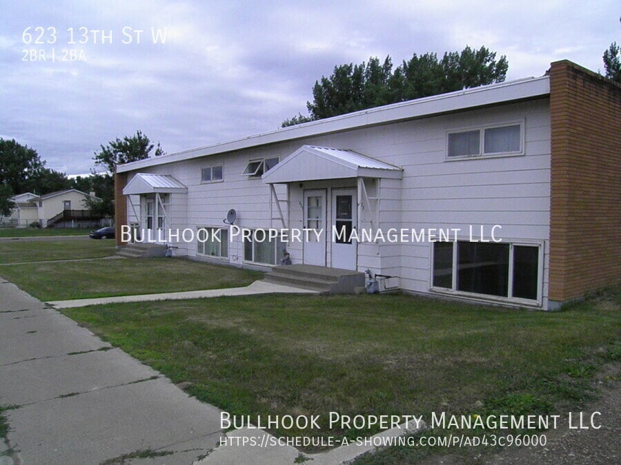 Foto principal - 623 13th St W