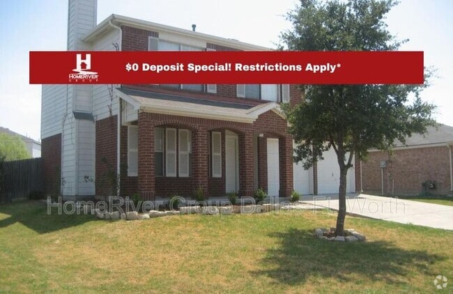 Building Photo - 2304 Hampton Dr