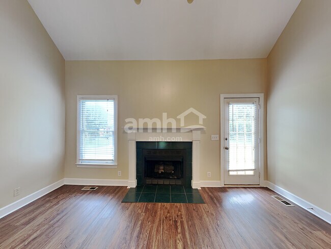 Foto del edificio - 2710 Soaring Eagle Ct