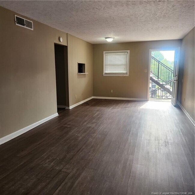 Building Photo - 3214 Tallywood Dr