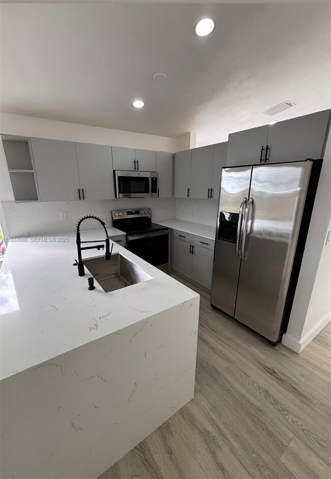 Foto del edificio - 17191 SW 139th Ct