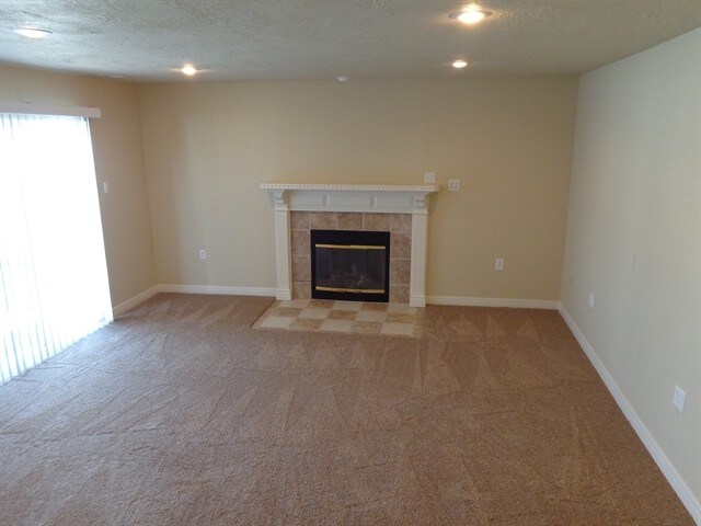 Building Photo - 2906 W 2075 S