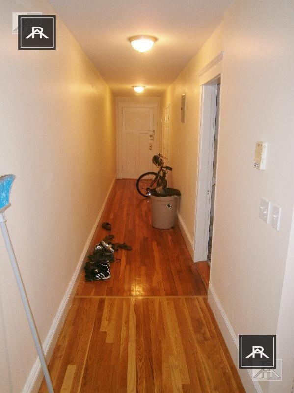 Foto del edificio - 3 bedroom in Brookline MA 02446