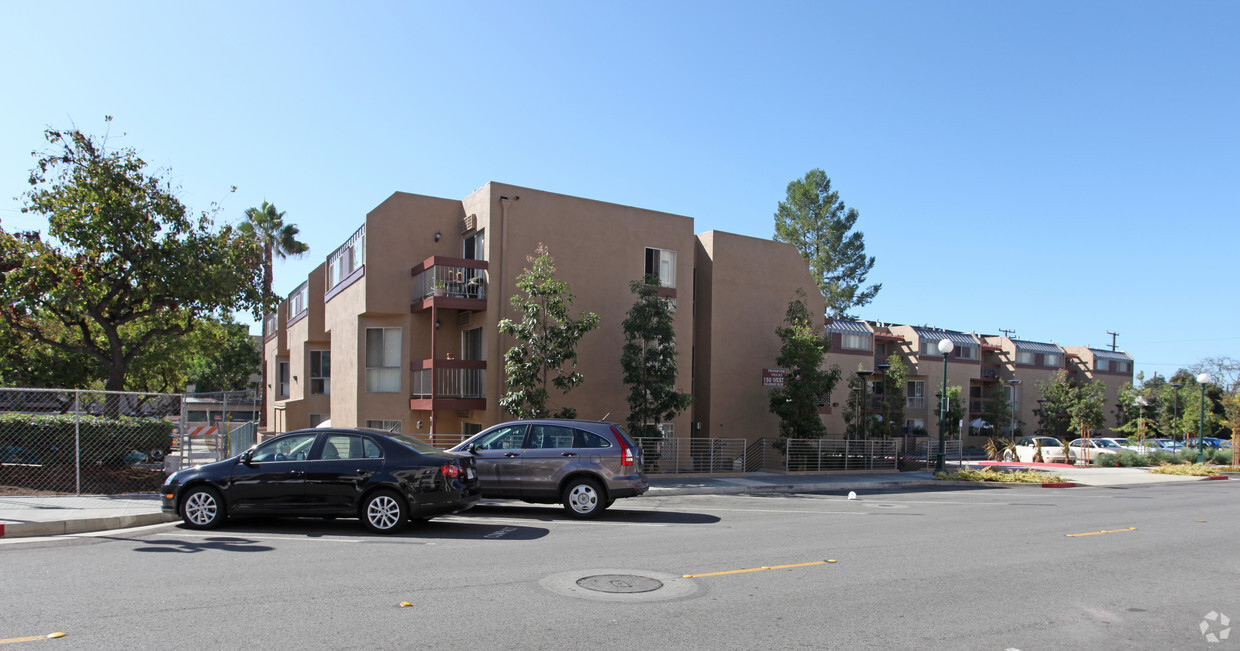 Oak Park North - Apartments in Monrovia, CA | Apartments.com