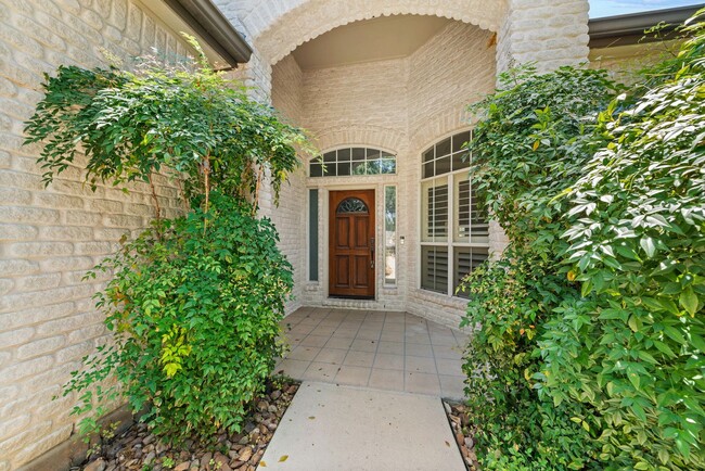 Building Photo - 4 Bedroom/3 Bath The Vineyard Subdivision