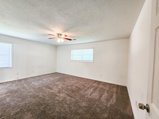 Foto del edificio - 1307 Dwinnell St