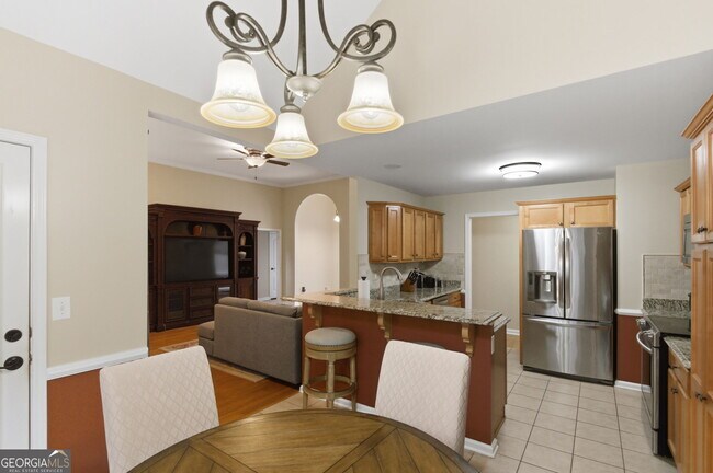 Foto del edificio - 4290 McClanes Ct