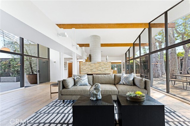 Foto del edificio - 6225 Frondosa Dr